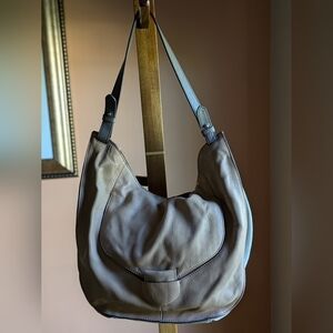 LUCKY BRAND Pours Shoulder Leather